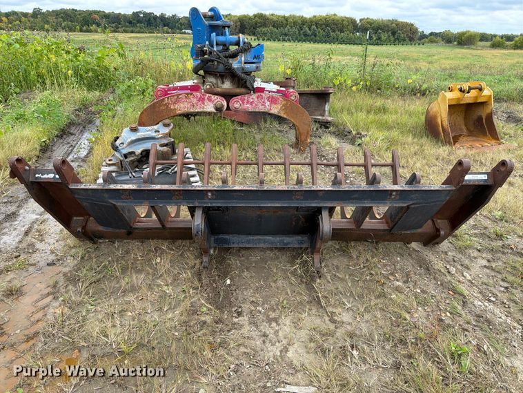 image for item FT8141 Wheel loader rock bucket