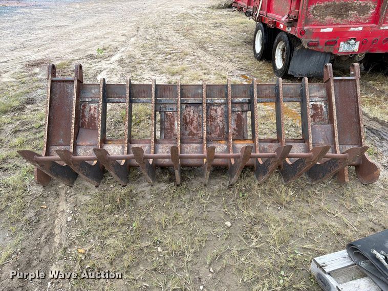 image for item FT8141 Wheel loader rock bucket