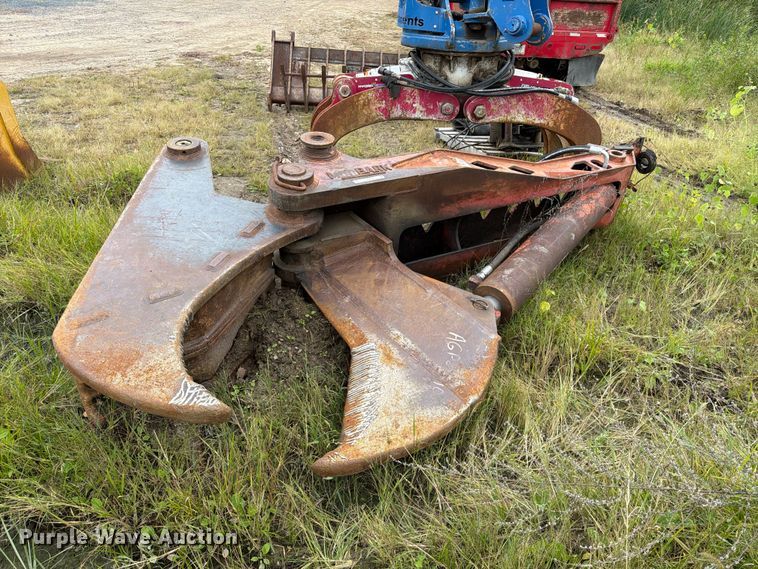 image for item FT8144 Morbark M60 excavator debris shear