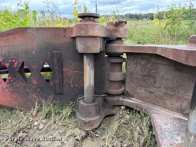image for item FT8144 Morbark M60 excavator debris shear