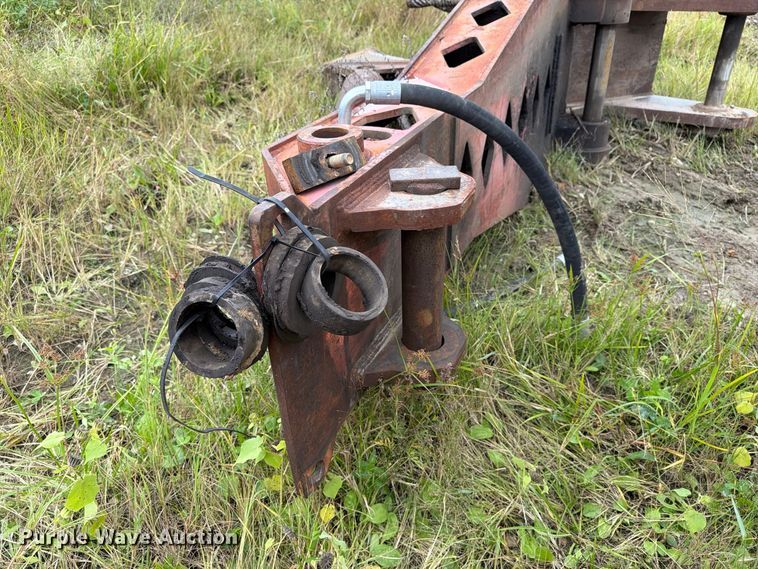 image for item FT8144 Morbark M60 excavator debris shear