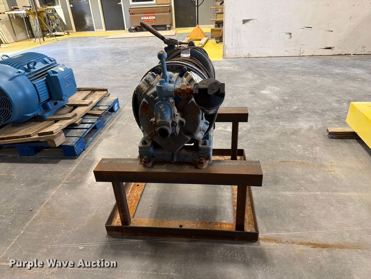 image for item FU0547 Ingersoll Rand Industrial winch
