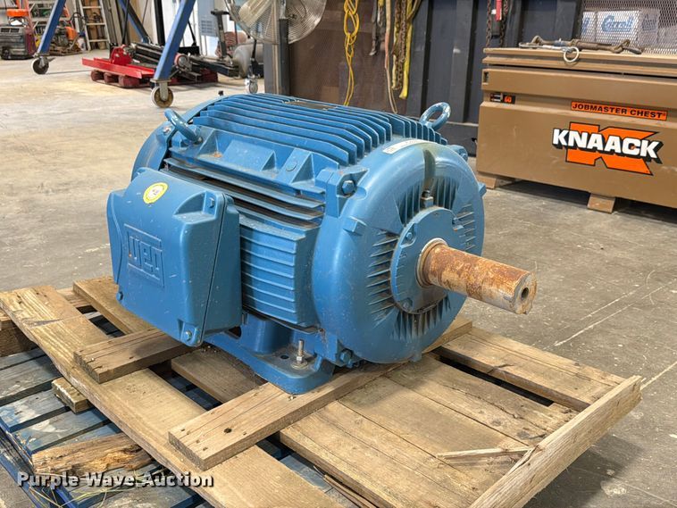 image for item FU0548 2022 WEG 12518ET3E444T-W22 Electric motor