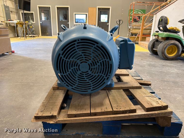 image for item FU0548 2022 WEG 12518ET3E444T-W22 Electric motor