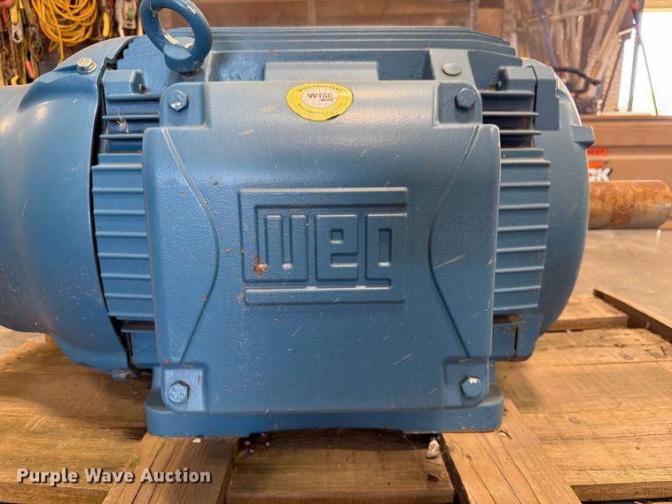 image for item FU0548 2022 WEG 12518ET3E444T-W22 Electric motor