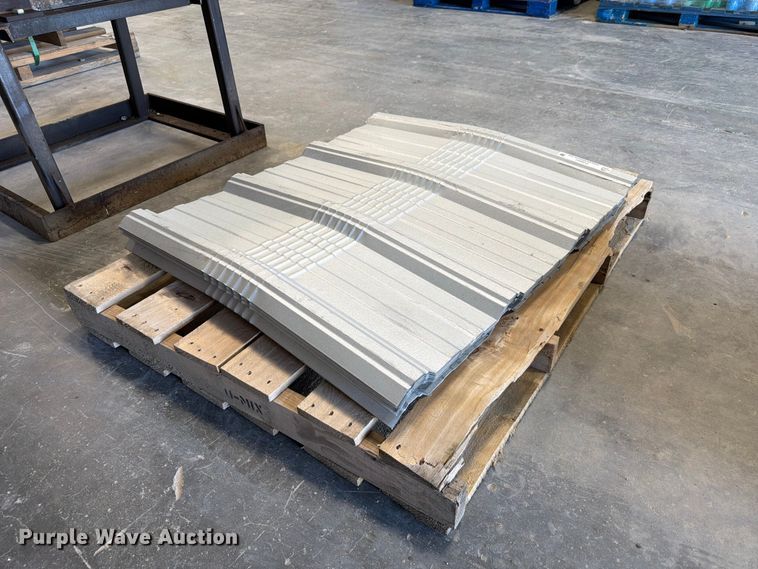 image for item FU0551 Approximately 40 steel roof ridge cap