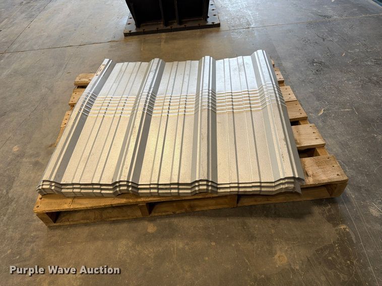 image for item FU0551 Approximately 40 steel roof ridge cap