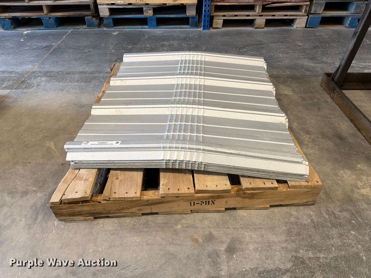 image for item FU0551 Approximately 40 steel roof ridge cap