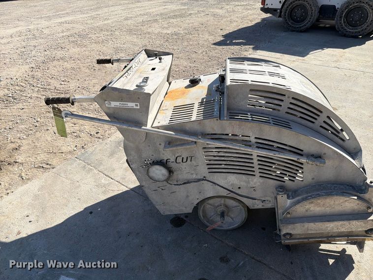 image for item FU0553 2005 Soff-Cut GX-4200 concrete saw