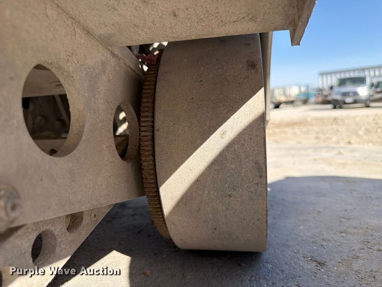 image for item FU0553 2005 Soff-Cut GX-4200 concrete saw