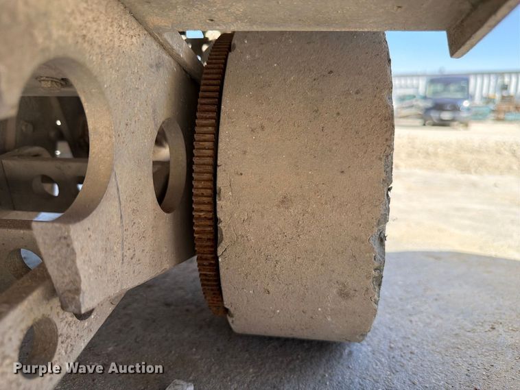 image for item FU0554 Soff-Cut GX-4200 concrete saw