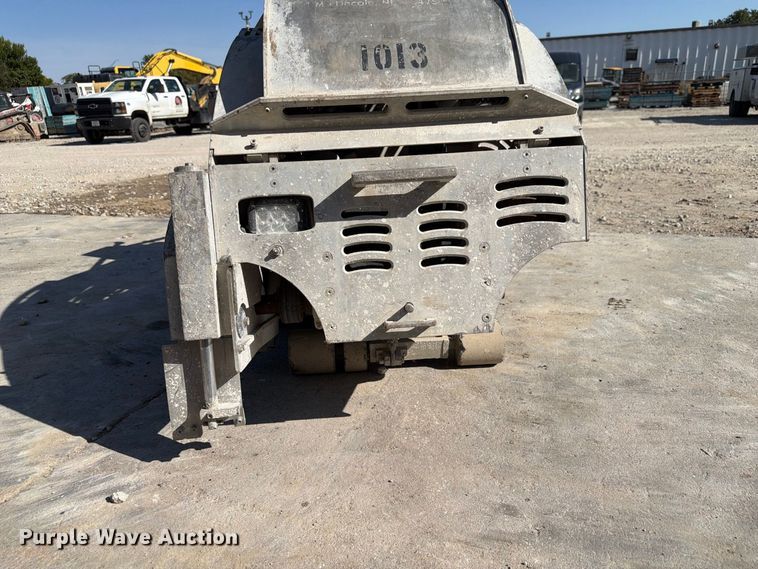 image for item FU0565 2005 Soff-Cut GX-4200 concrete saw