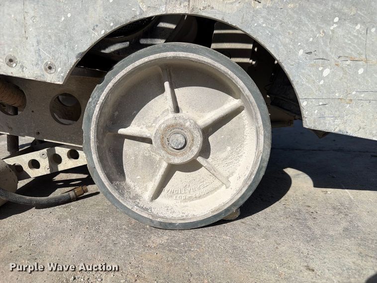 image for item FU0565 2005 Soff-Cut GX-4200 concrete saw