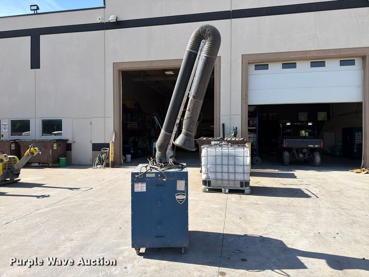 image for item FU0566 Donaldson EZ Trunk dust collector