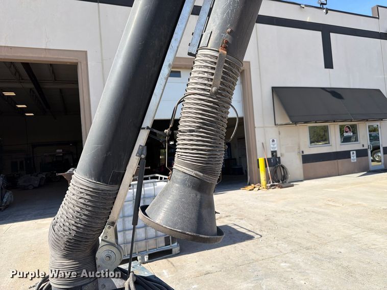 image for item FU0566 Donaldson EZ Trunk dust collector