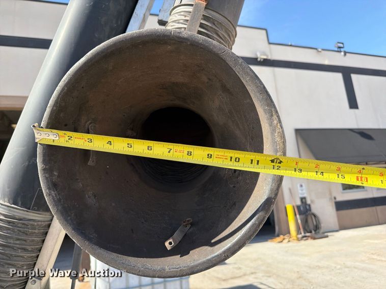 image for item FU0566 Donaldson EZ Trunk dust collector