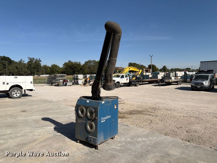 image for item FU0567 Donaldson EZ Trunk dust collector