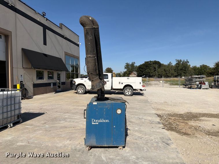 image for item FU0567 Donaldson EZ Trunk dust collector