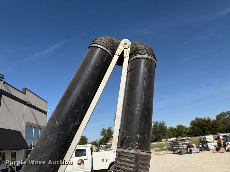 image for item FU0568 Donaldson EZ Trunk dust collector