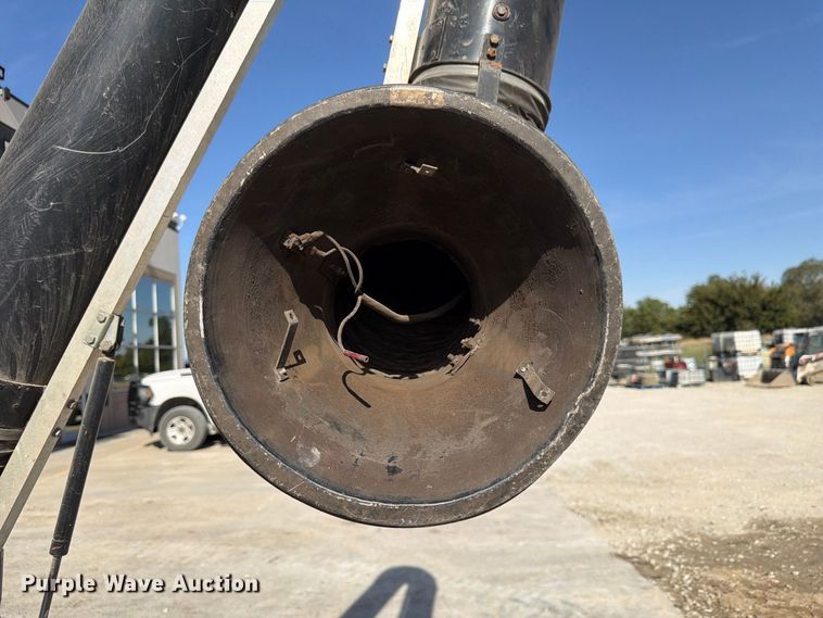 image for item FU0568 Donaldson EZ Trunk dust collector
