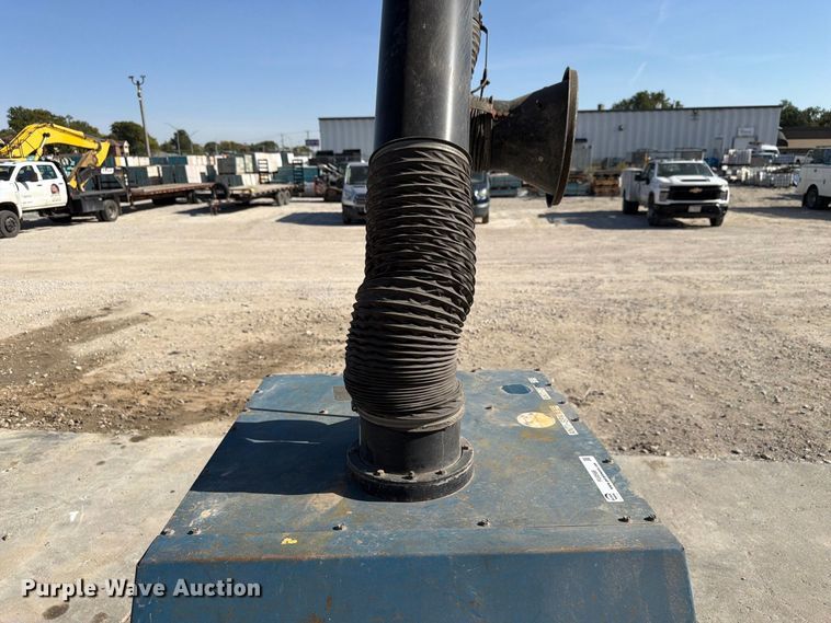 image for item FU0568 Donaldson EZ Trunk dust collector
