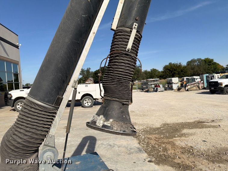 image for item FU0569 Donaldson EZ Trunk dust collector