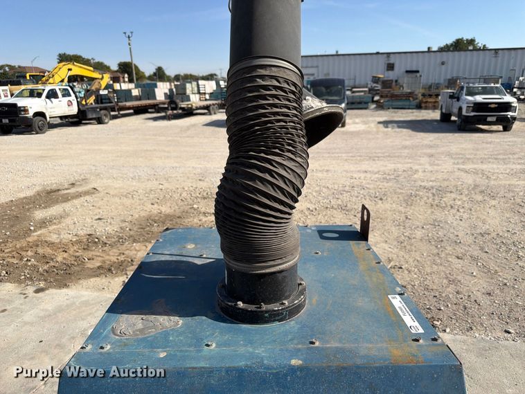 image for item FU0569 Donaldson EZ Trunk dust collector