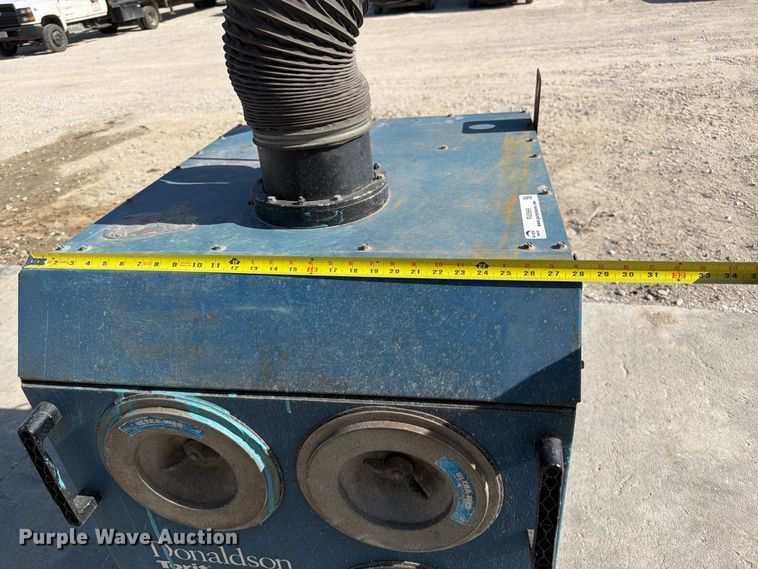 image for item FU0569 Donaldson EZ Trunk dust collector