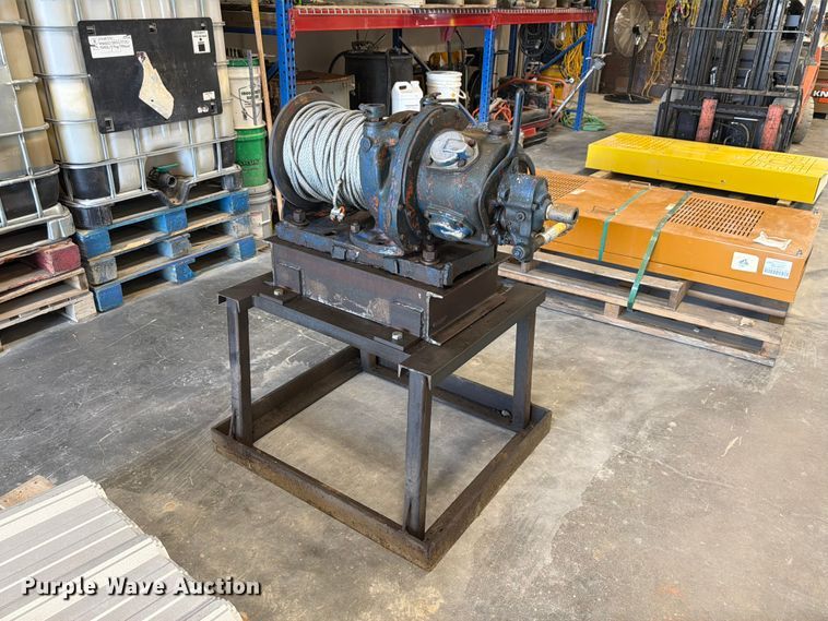 image for item FU0575 Ingersoll Rand EUL winch