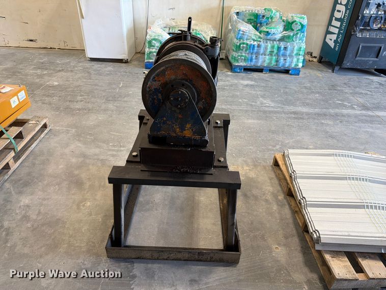 image for item FU0575 Ingersoll Rand EUL winch
