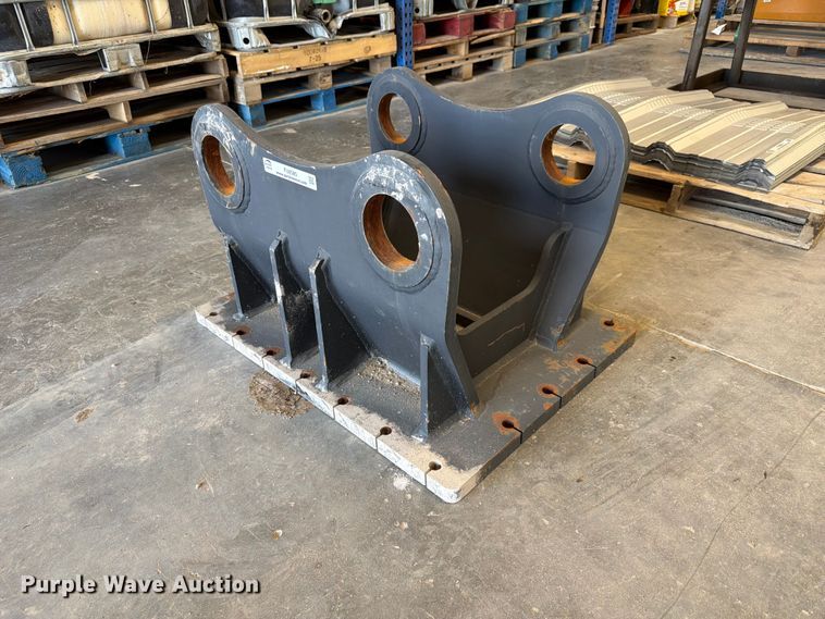 image for item FU0580 Excavator quick attach