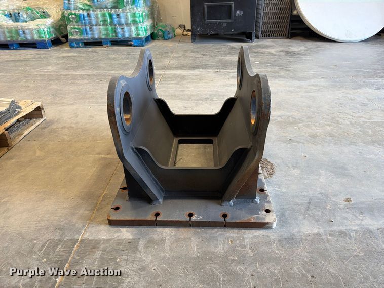 image for item FU0580 Excavator quick attach