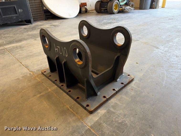 image for item FU0580 Excavator quick attach