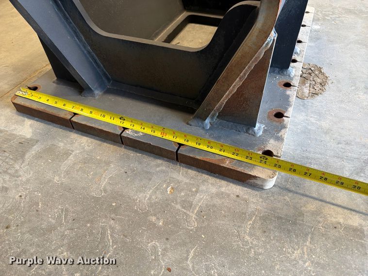 image for item FU0580 Excavator quick attach