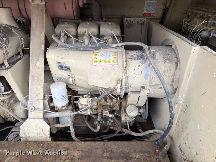 image for item FU0587 1988 Ingersoll Rand P175WD air compressor