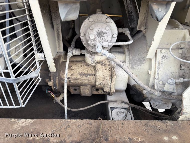 image for item FU0587 1988 Ingersoll Rand P175WD air compressor