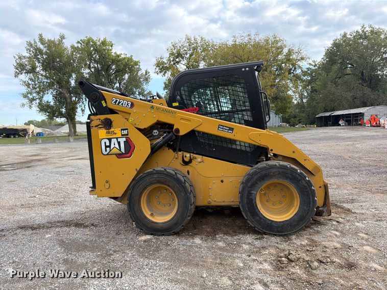 image for item FU4730 2021 Caterpillar 272D3 skid steer loader