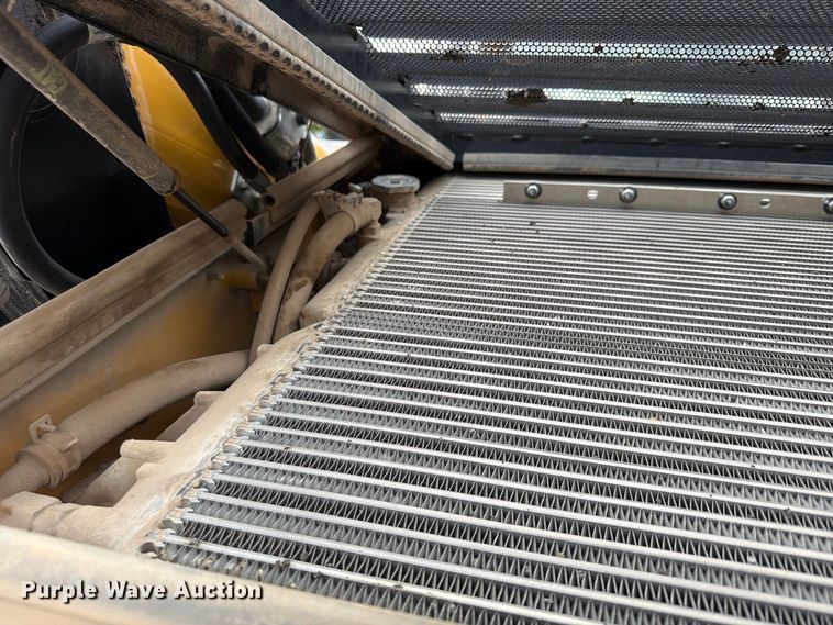 image for item FU4730 2021 Caterpillar 272D3 skid steer loader