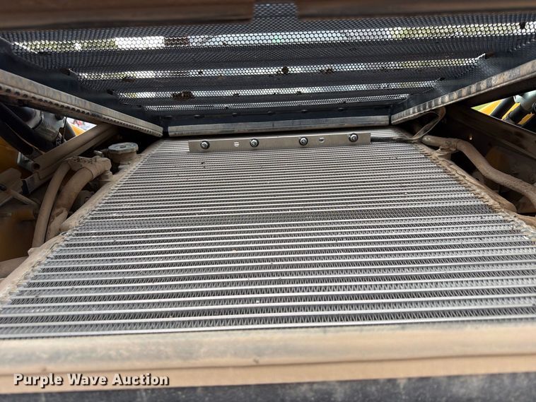 image for item FU4730 2021 Caterpillar 272D3 skid steer loader