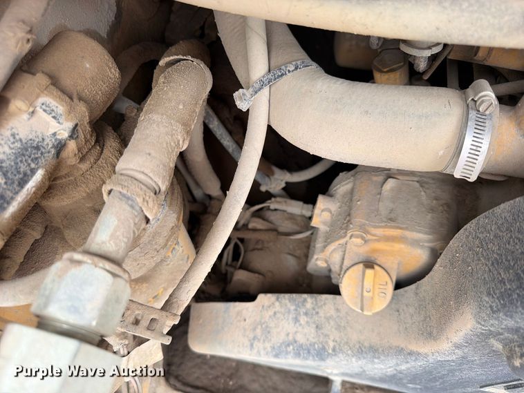 image for item FU4730 2021 Caterpillar 272D3 skid steer loader