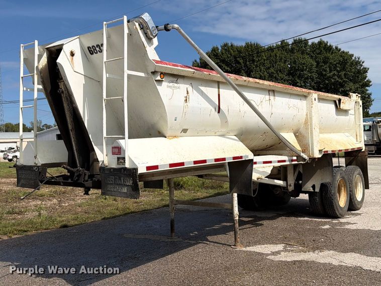 image for item FU4732 1996 Western Construction Components STR26 end dump trailer
