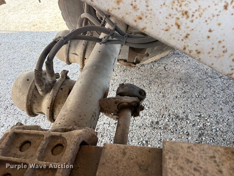 image for item FU4732 1996 Western Construction Components STR26 end dump trailer