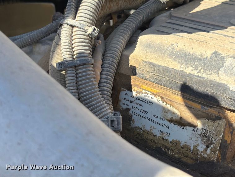 image for item FU4733 1999 Kenworth W900 semi truck