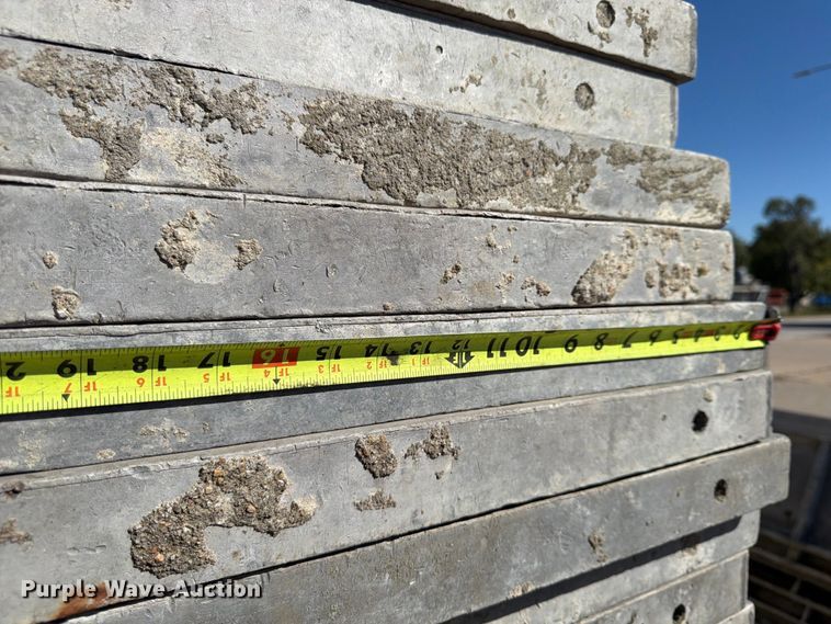 image for item FU4743 8' W concrete forms
