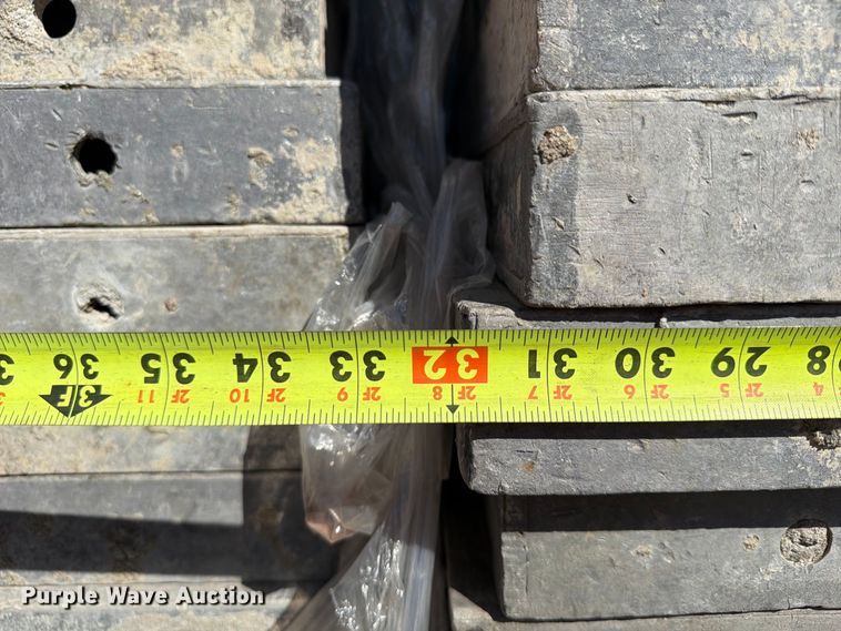image for item FU4743 8' W concrete forms