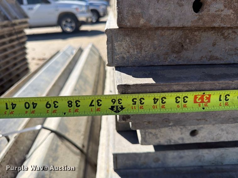 image for item FU4743 8' W concrete forms