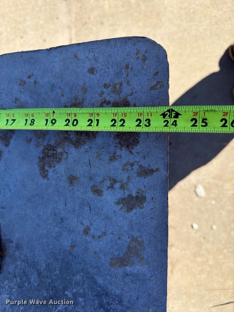 image for item FU4743 8' W concrete forms