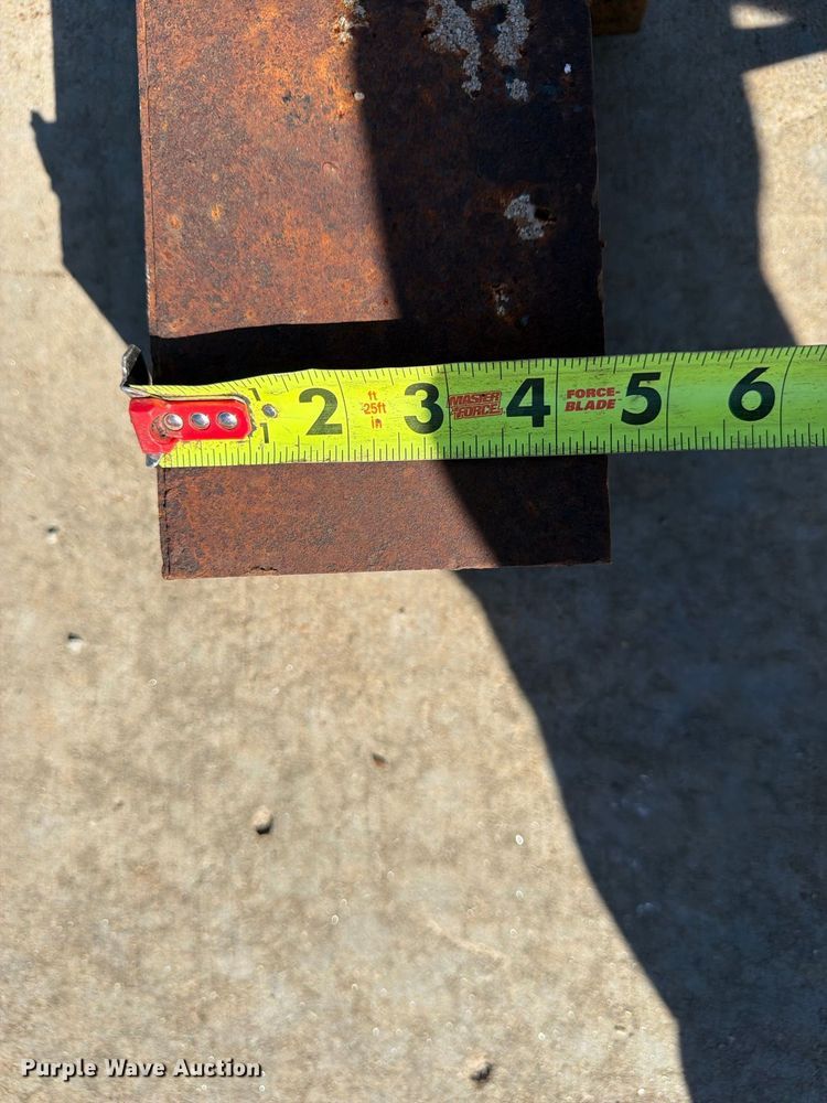 image for item FU4743 8' W concrete forms