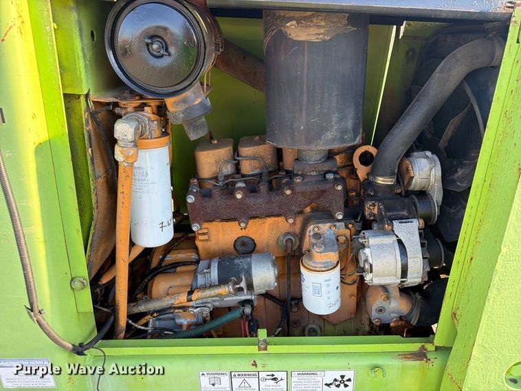 image for item FU4751 1991 Case 585E forklift