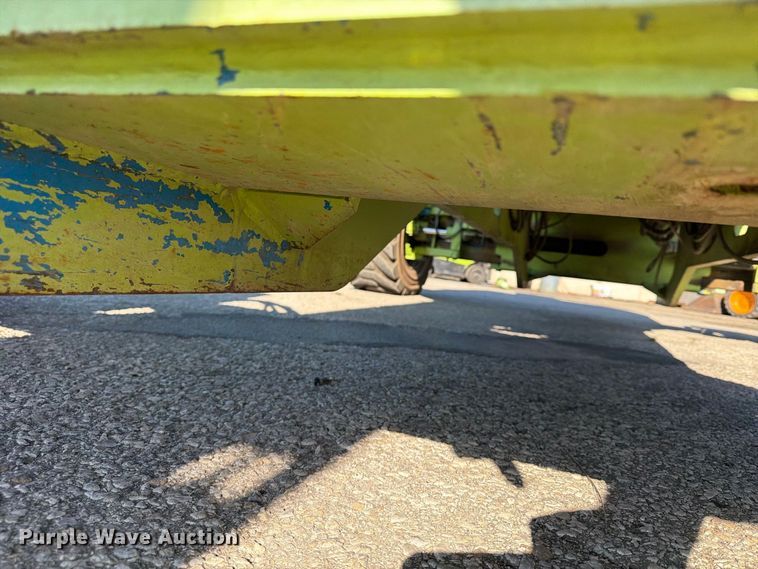 image for item FU4752 2005 Genie S-125 boom lift